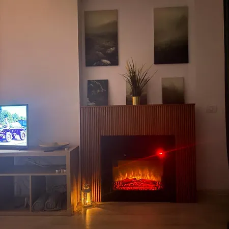 Elle Collection - The Alpine Edit Apartment *