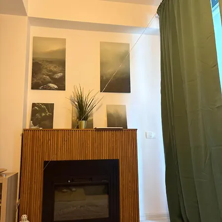 Elle Collection - The Alpine Edit Apartment Brasov