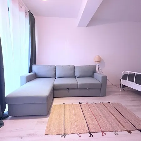 Gabry Elle's Skyline View Apartment *