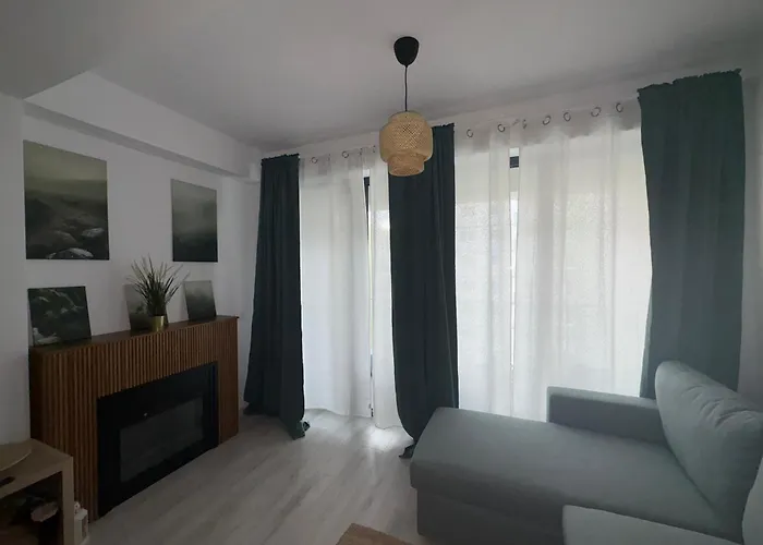 Gabry Elle's Skyline View *